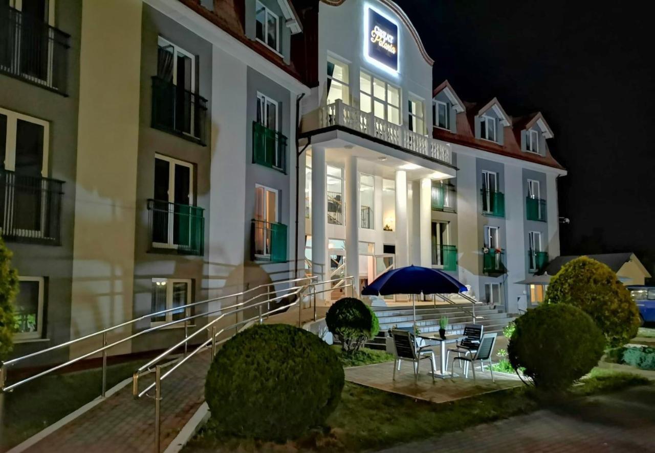 Great Polonia Ustka Bed & Breakfast Eksteriør bilde